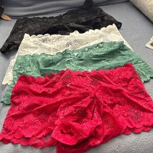 Elegant Lace Women's Intimates Set - Black, White, Green, Red